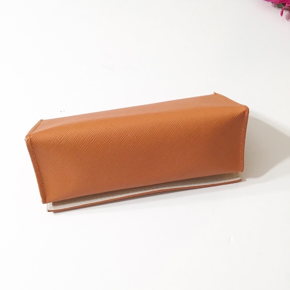 Gifted Tory Burch Orange Sunglasses Case - Picture 4 of 6
